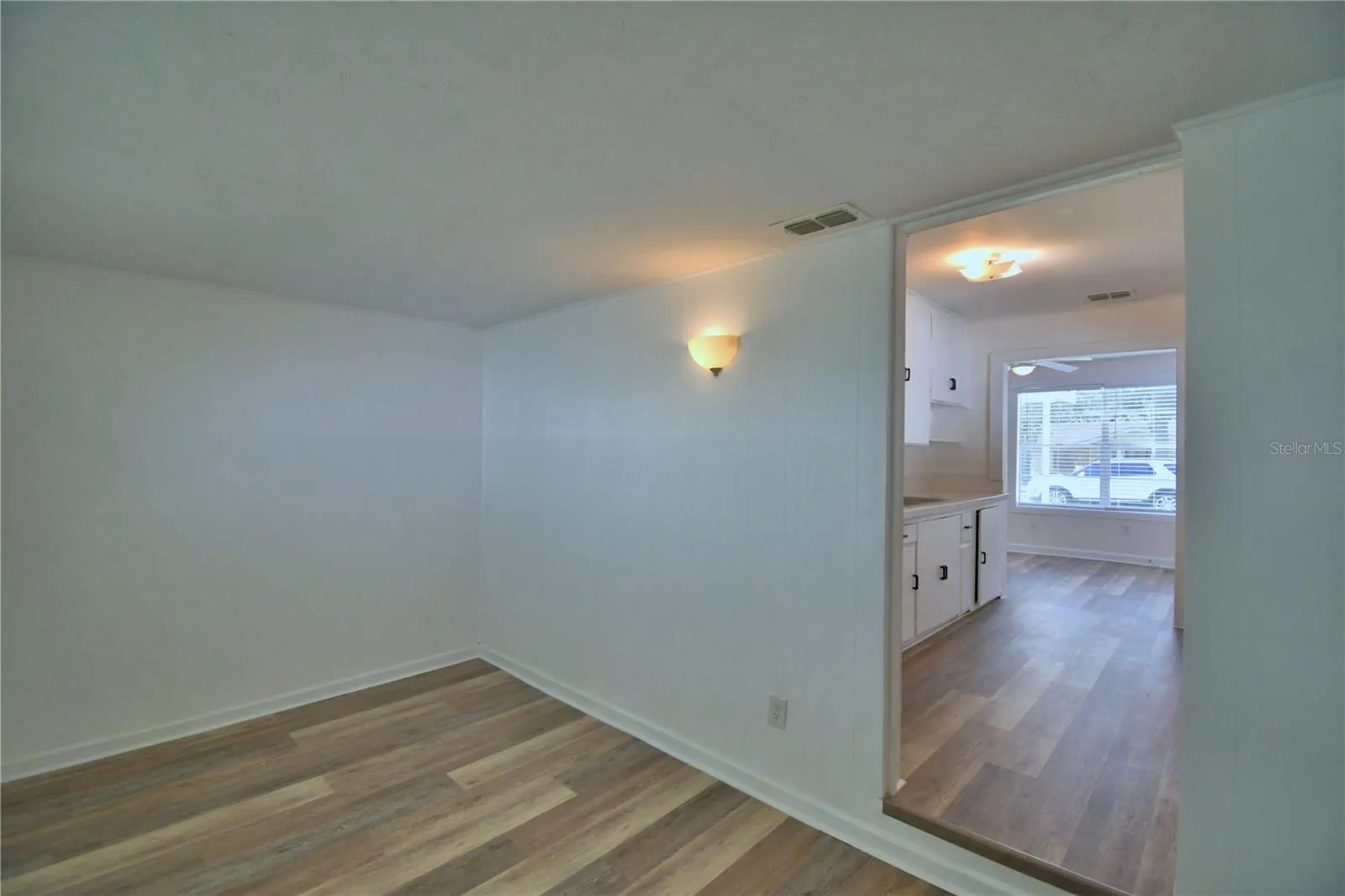 105 ROSE ST