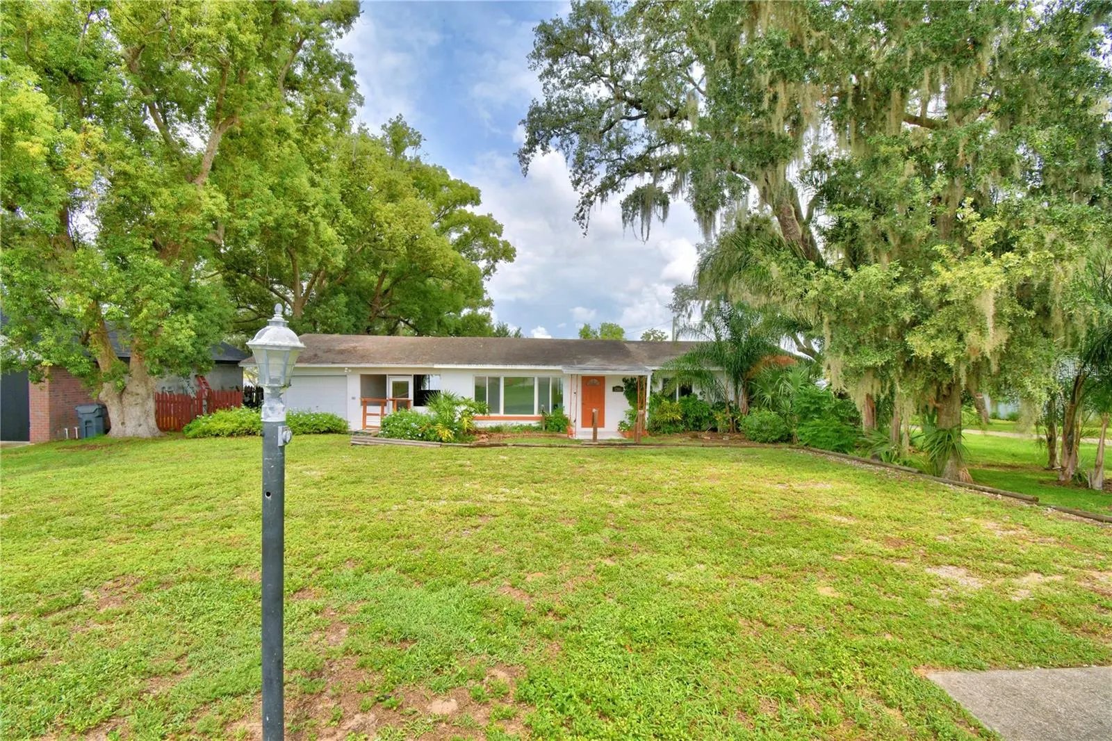 1380 LUCERNE LOOP RD NE