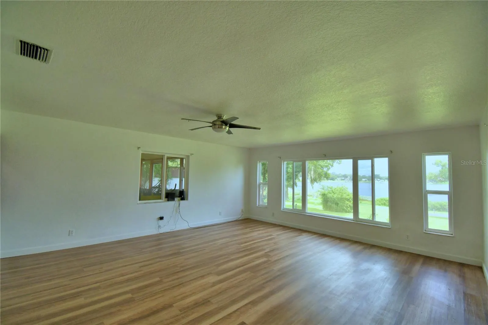 1380 LUCERNE LOOP RD NE