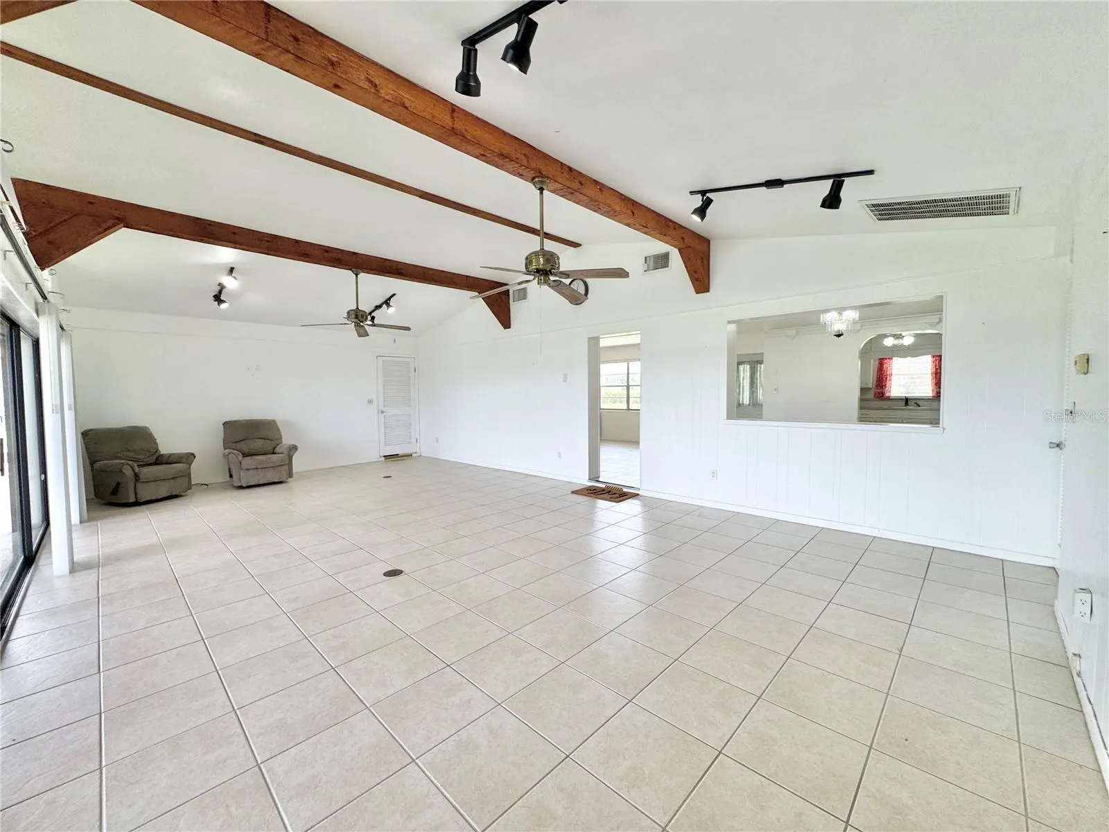 1002 BILTMORE DR NW