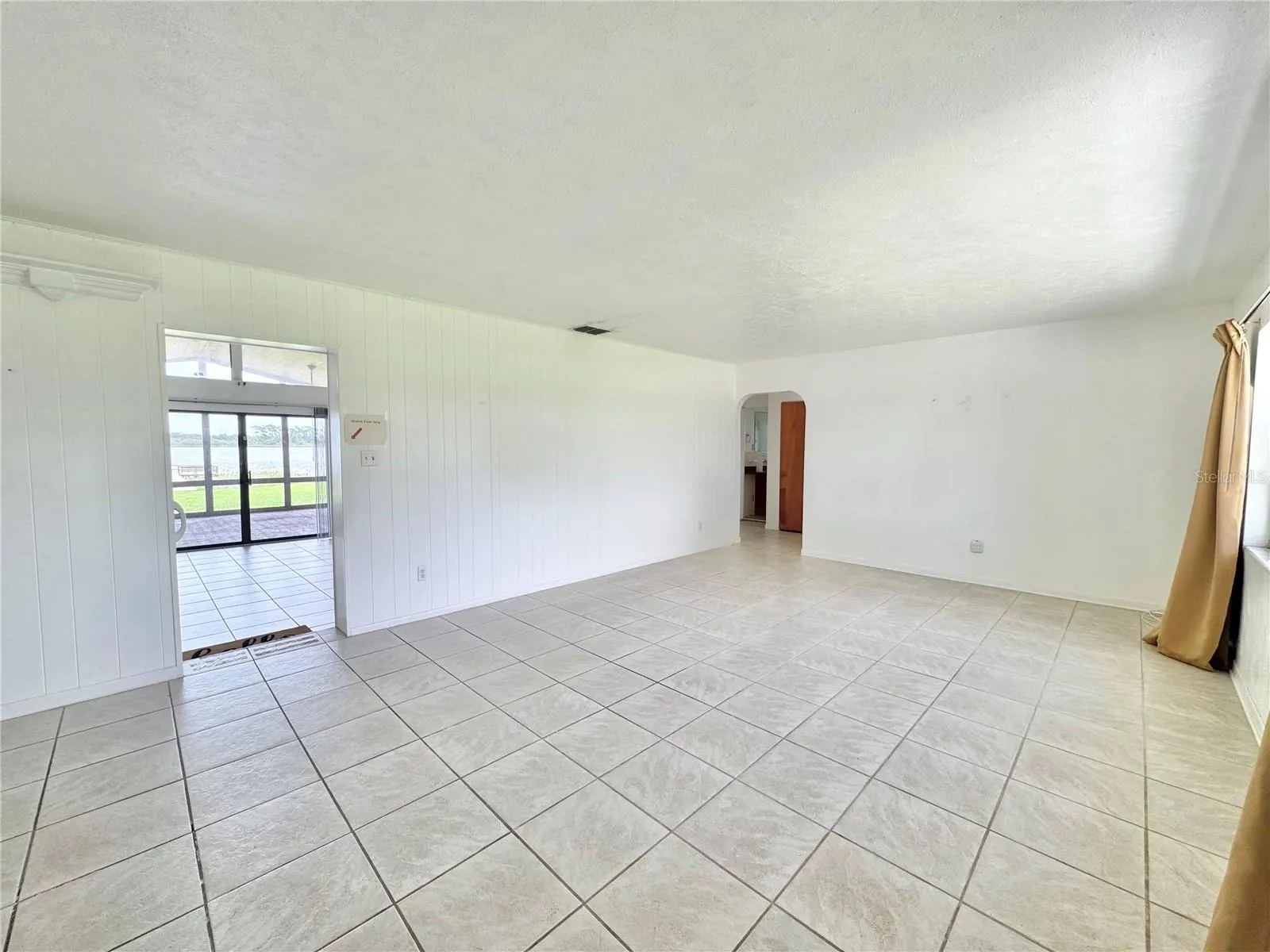 1002 BILTMORE DR NW