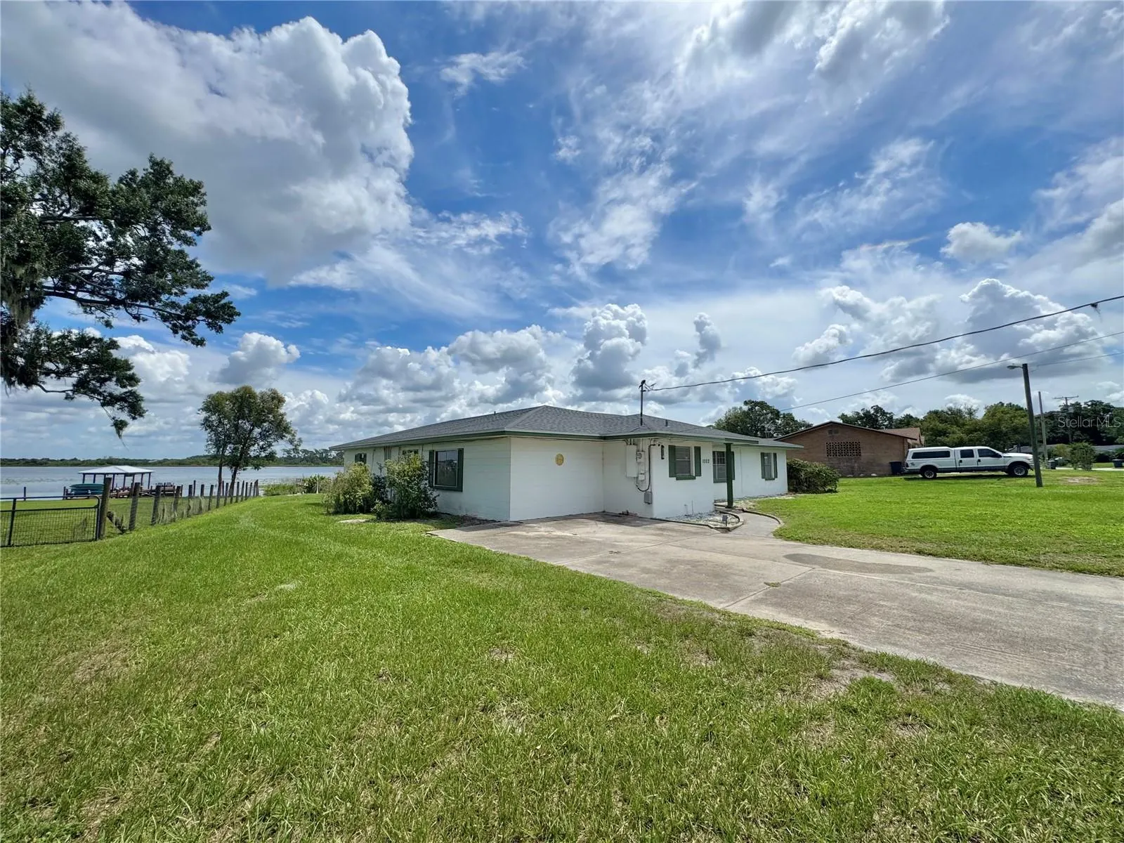 1002 BILTMORE DR NW