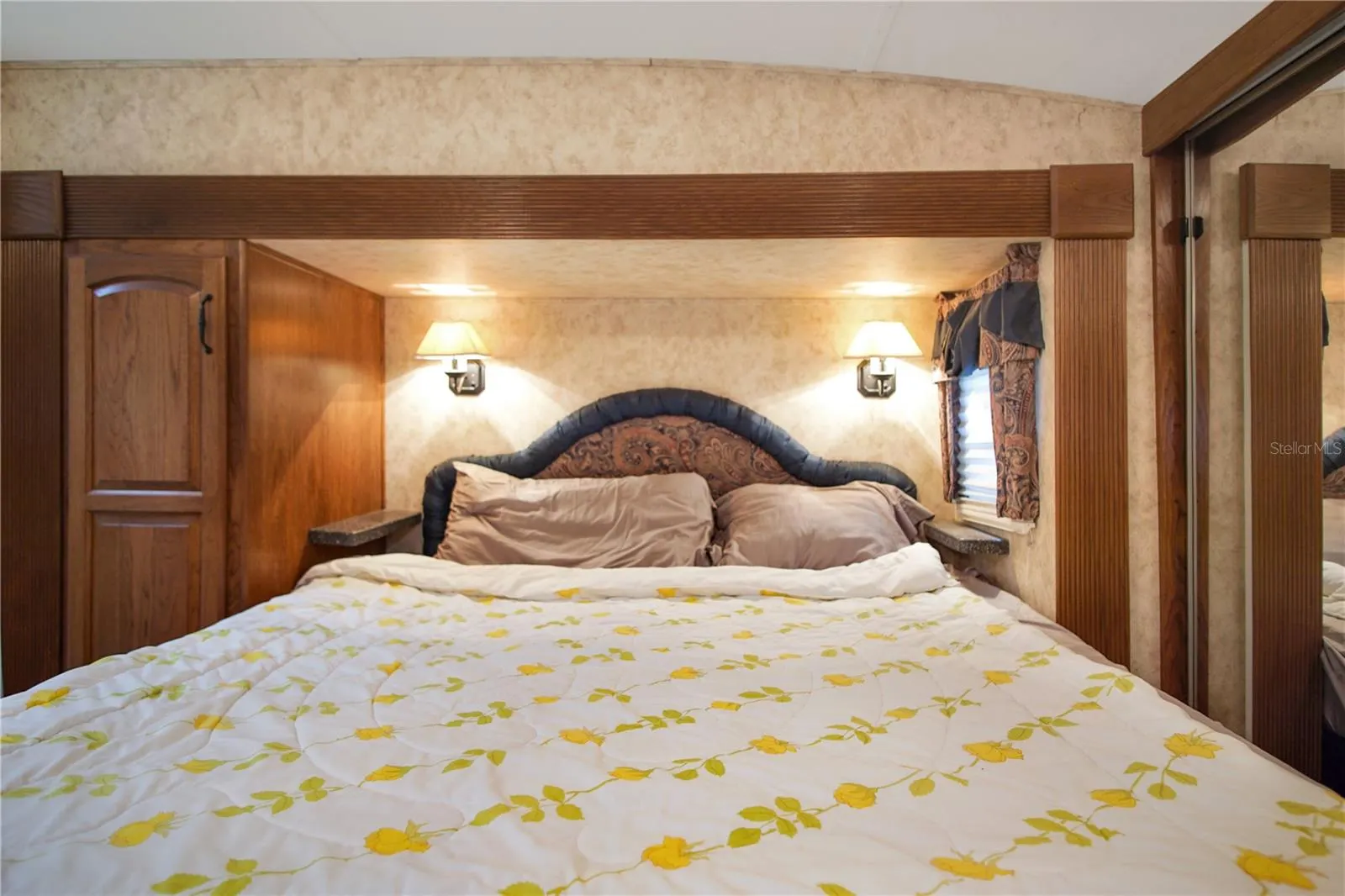 1030 W LAKE MARION RD #4, #4