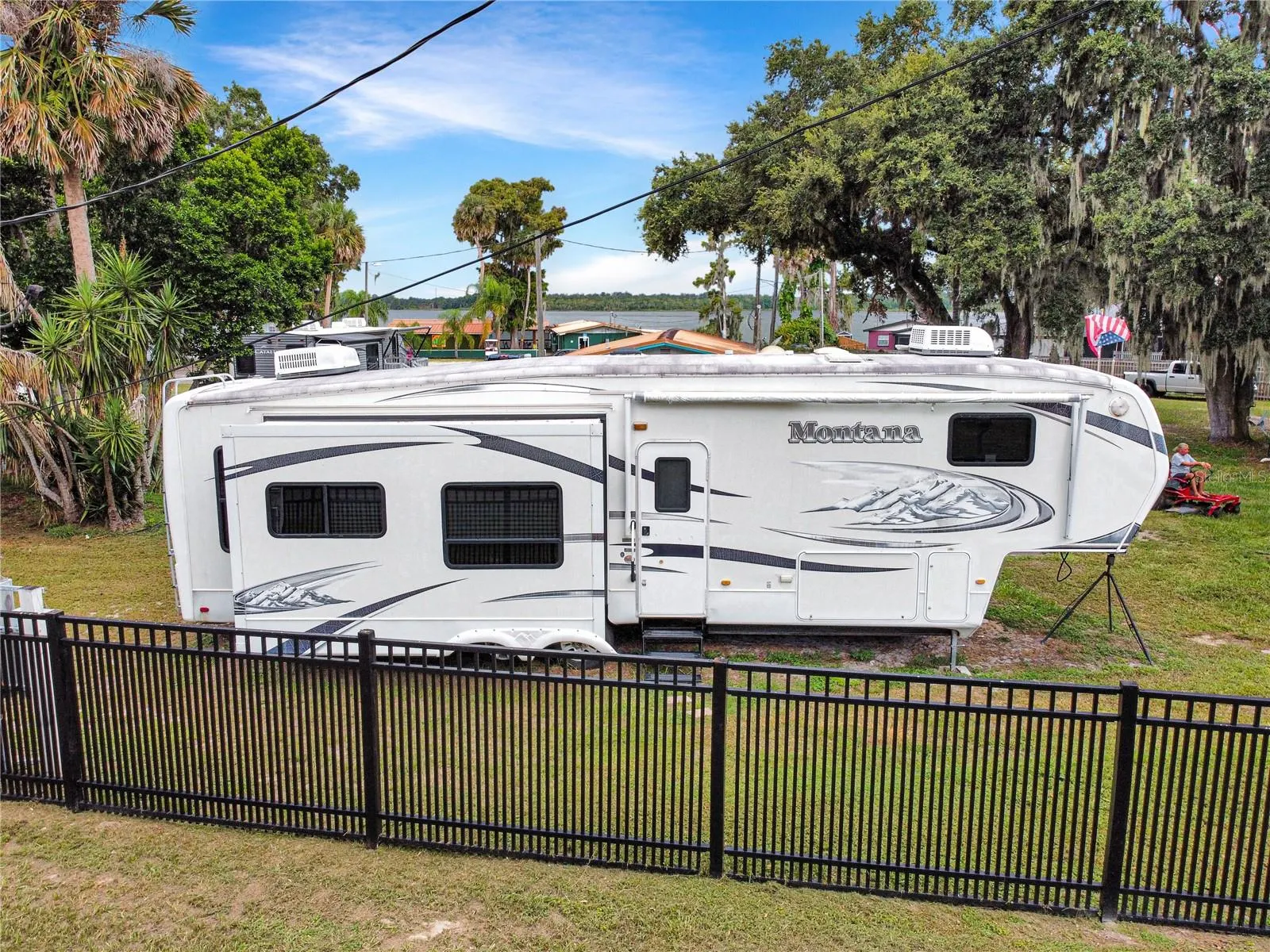 1030 W LAKE MARION RD #4, #4