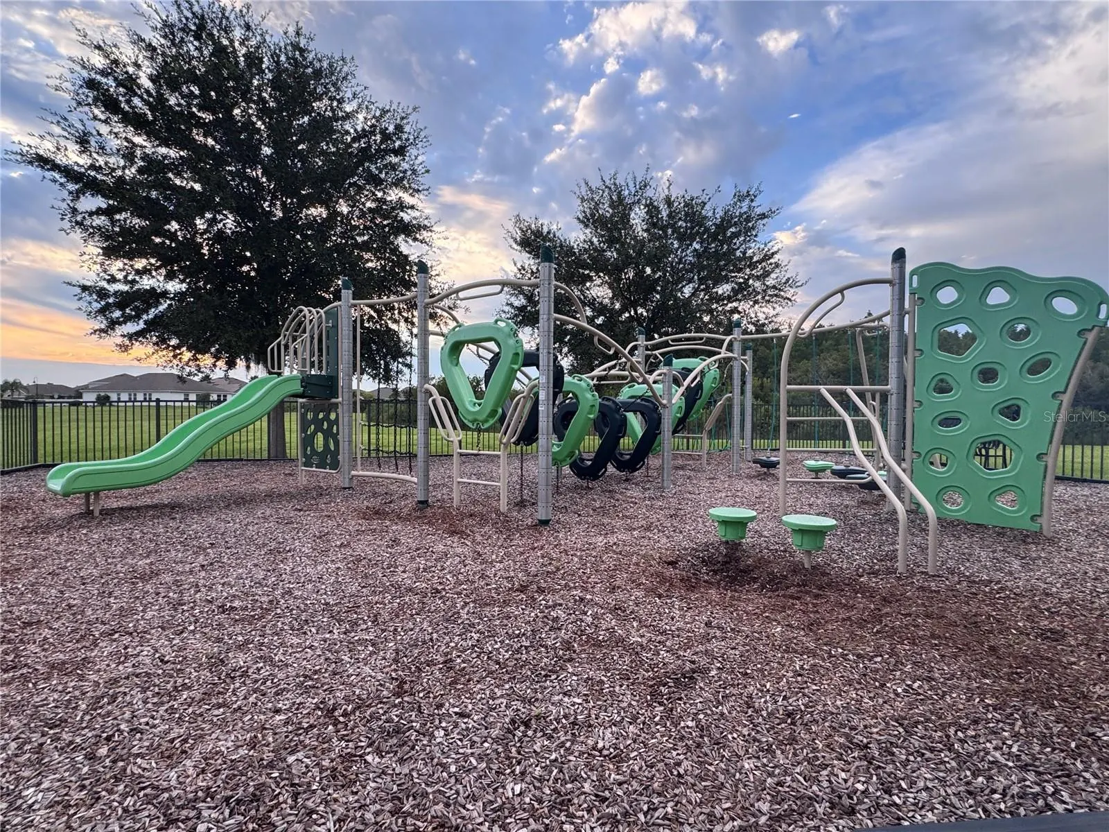 3813 SAN ISIDRO CIR