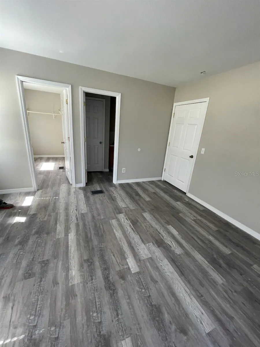 415 AVENUE C NE
