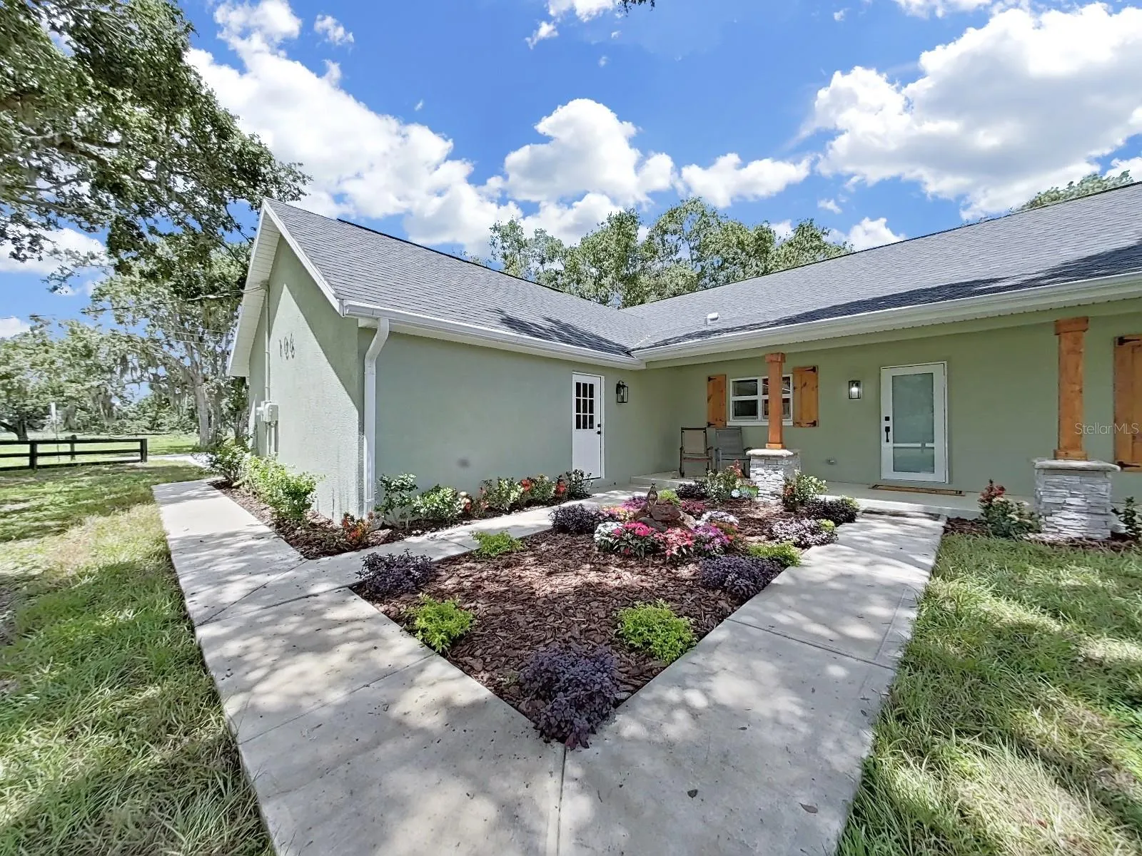 106 CORBETT RD