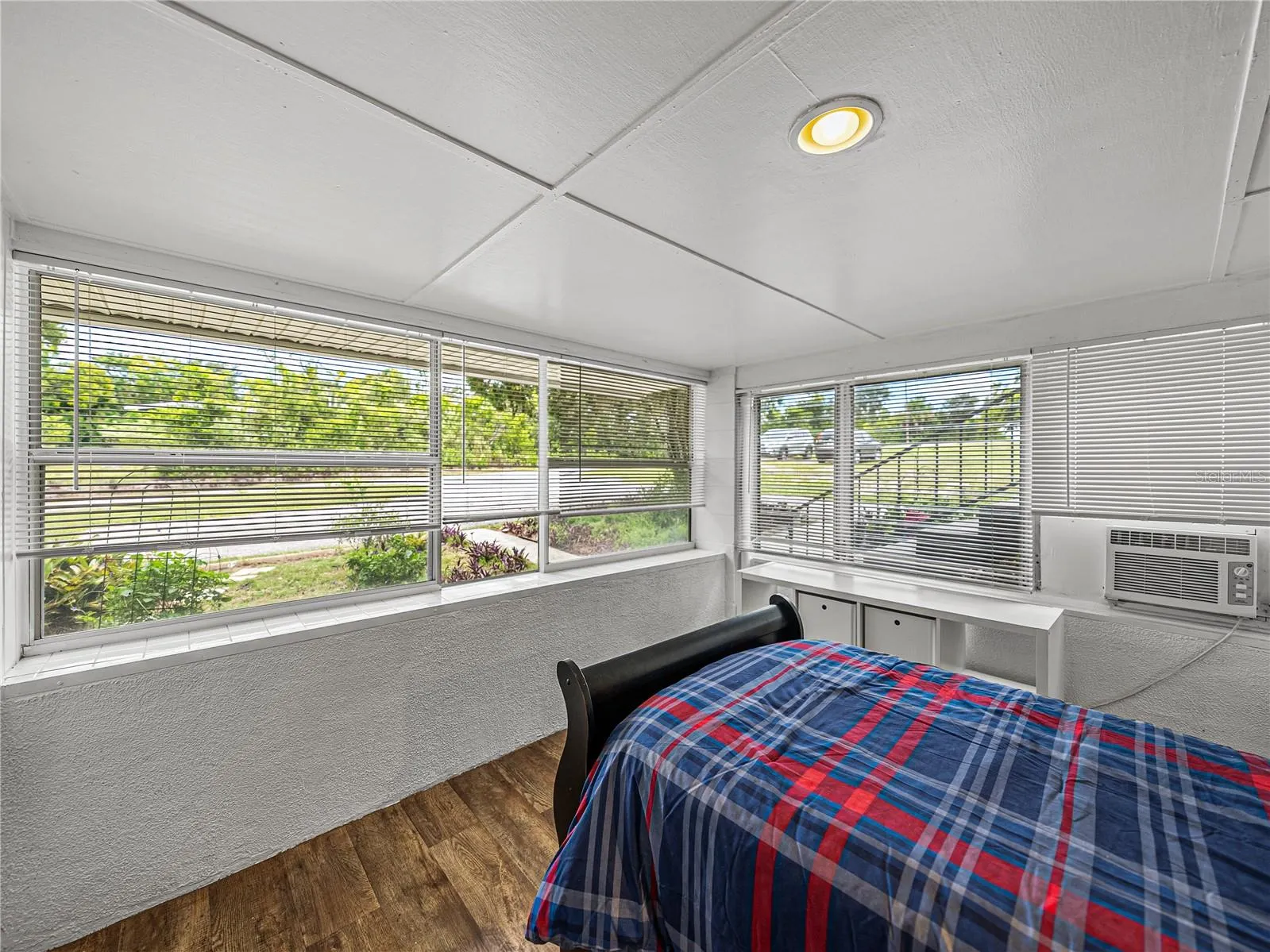 724 MASTERPIECE RD