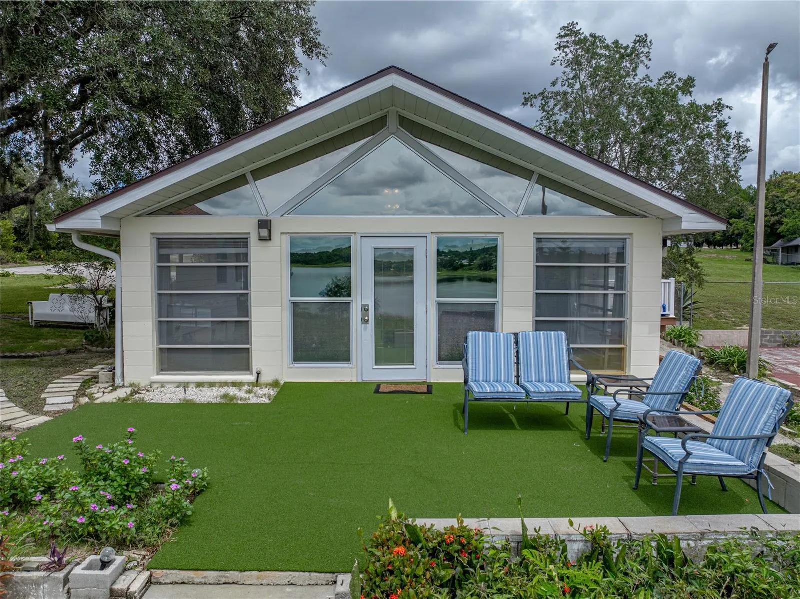 724 MASTERPIECE RD