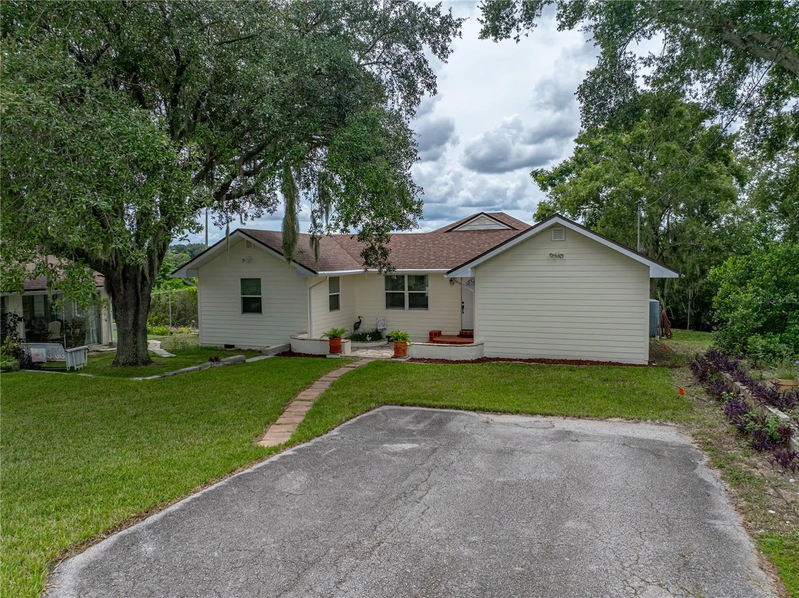 724 MASTERPIECE RD