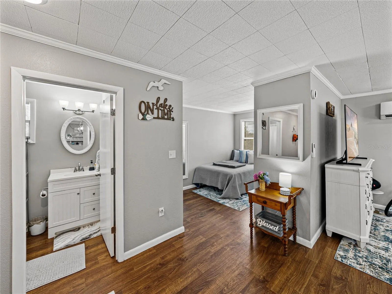 724 MASTERPIECE RD