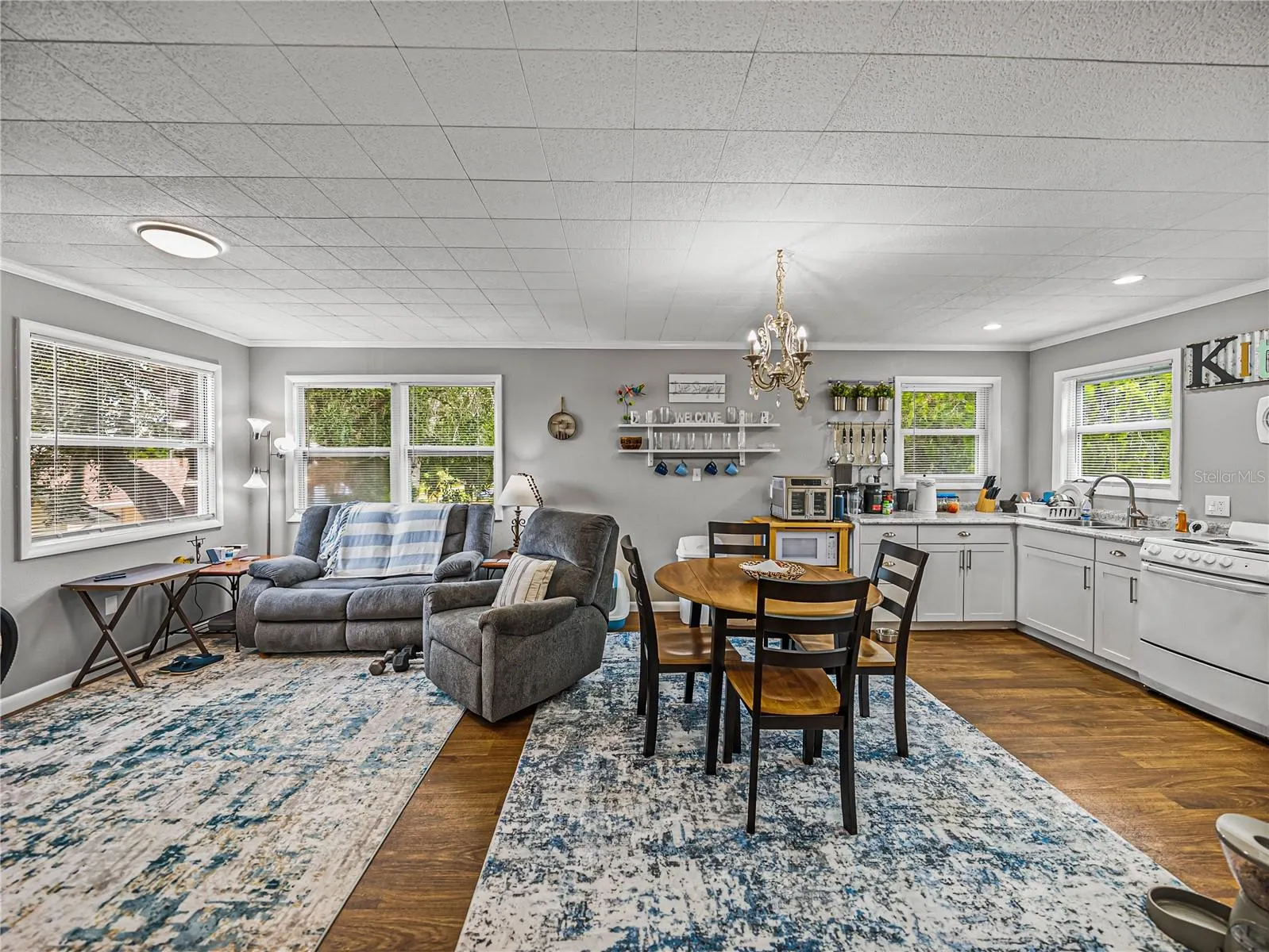724 MASTERPIECE RD