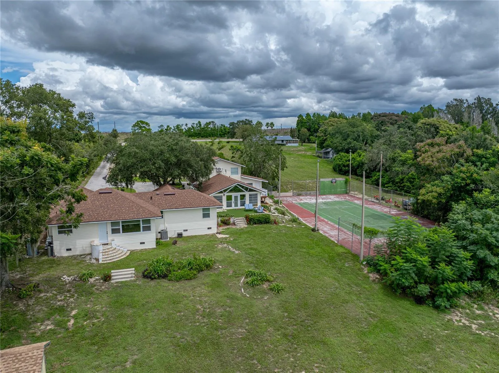 724 MASTERPIECE RD