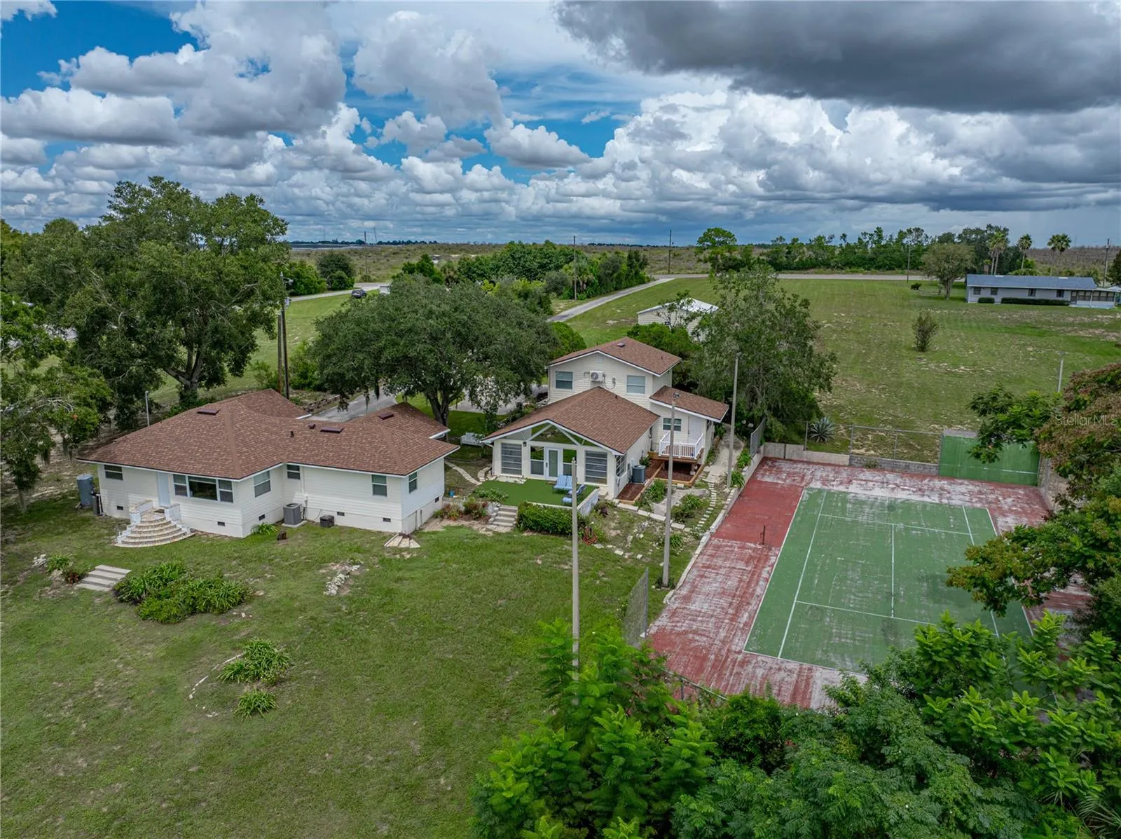 724 MASTERPIECE RD