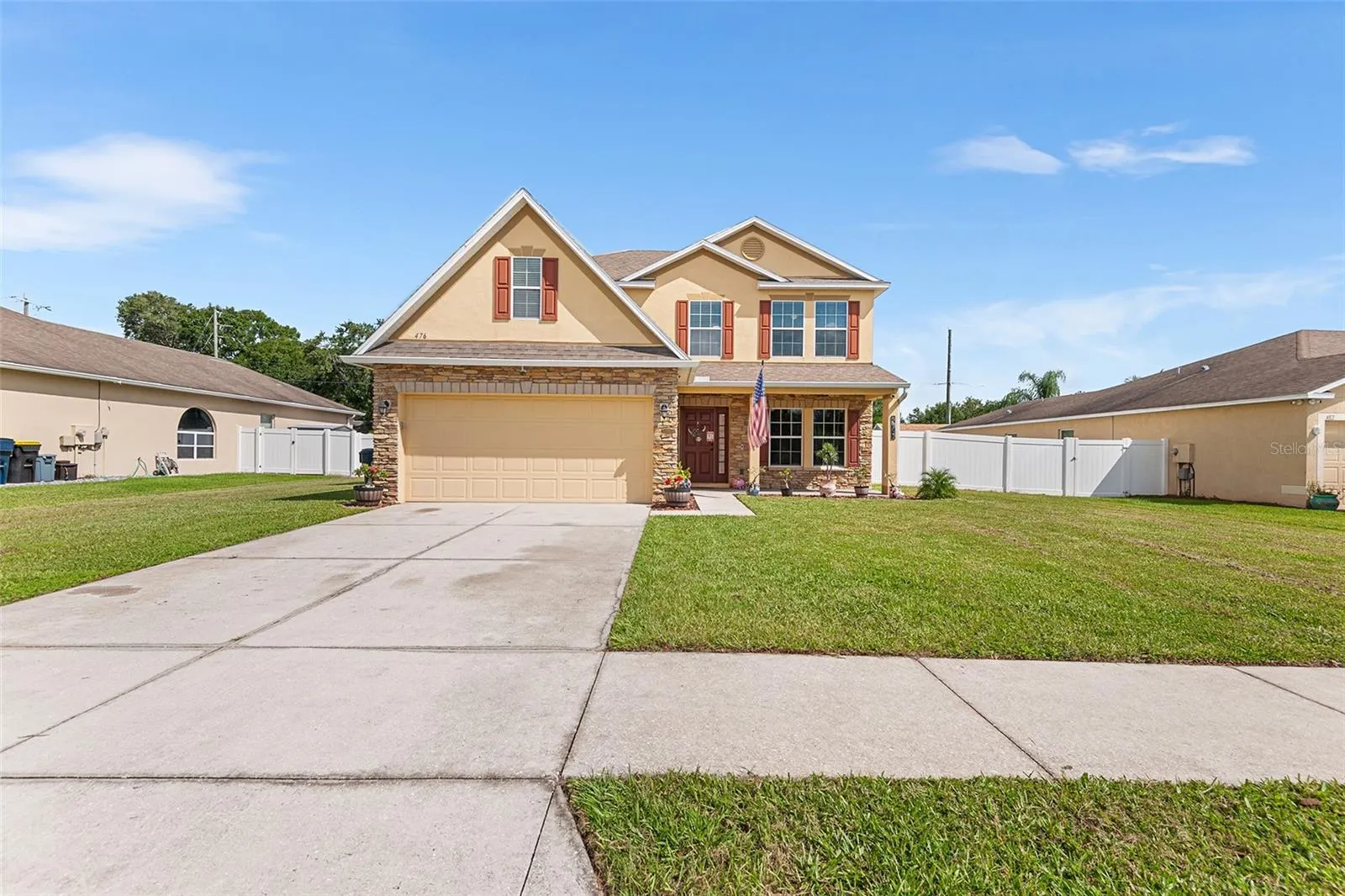 476 PINE SHADOW LN