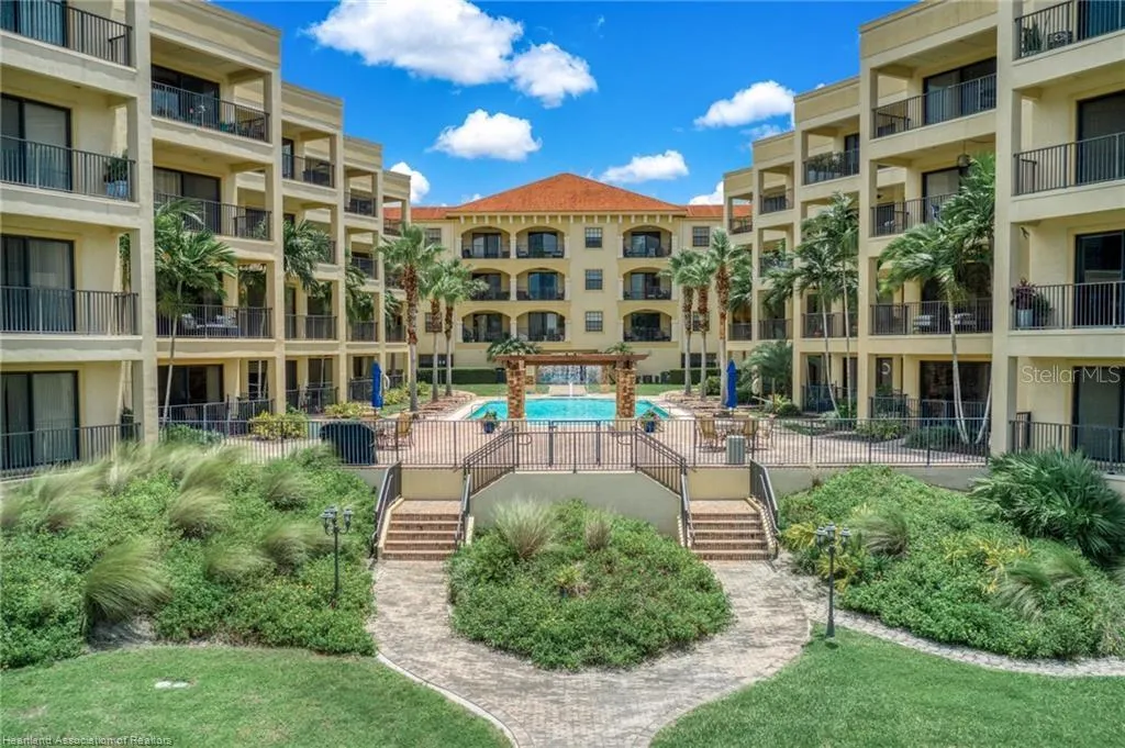 2351 LAKEVIEW DR #115, #115