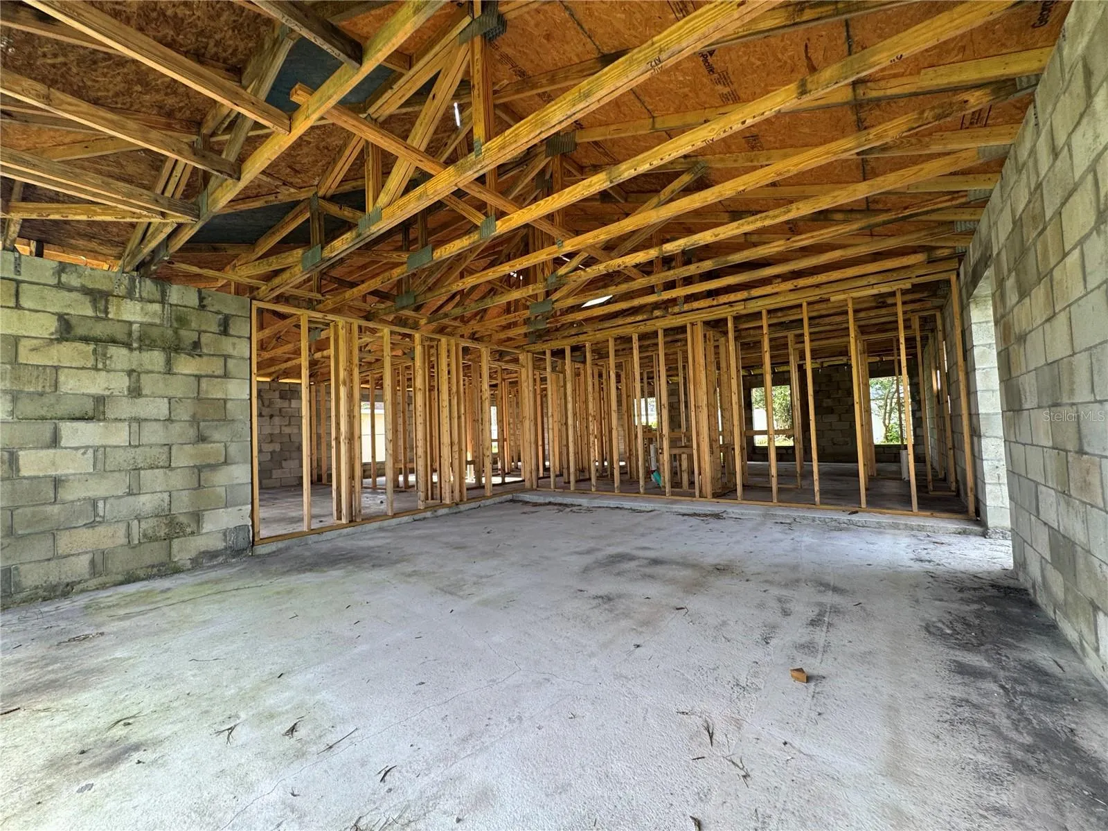 237 DALTON DR