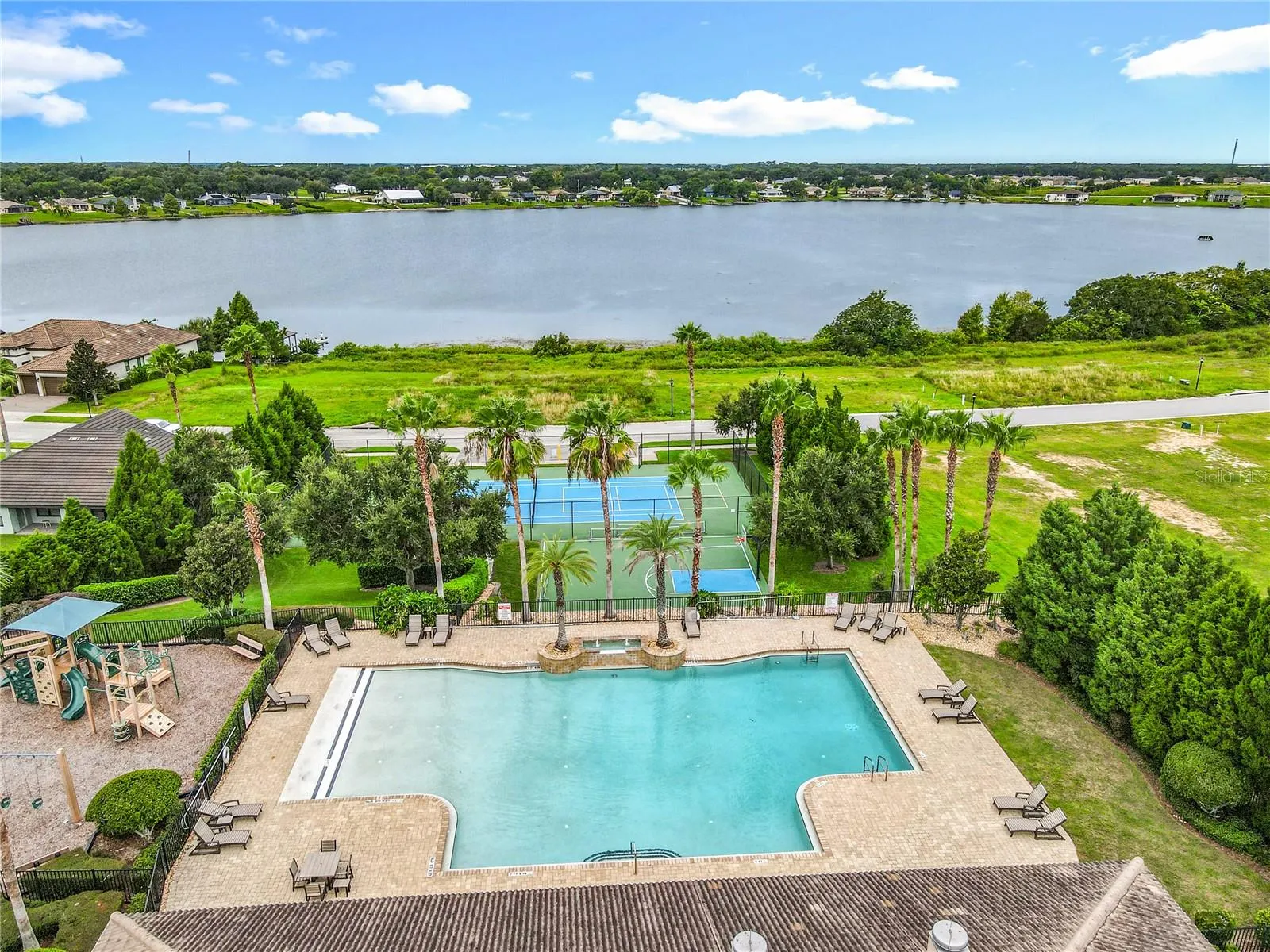 5068 TENNESSEE LAKE DR