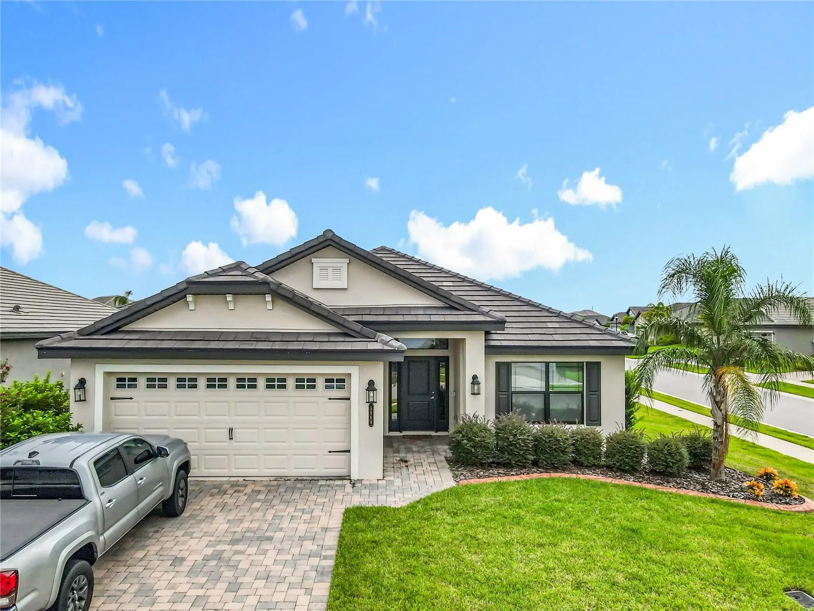 5068 TENNESSEE LAKE DR