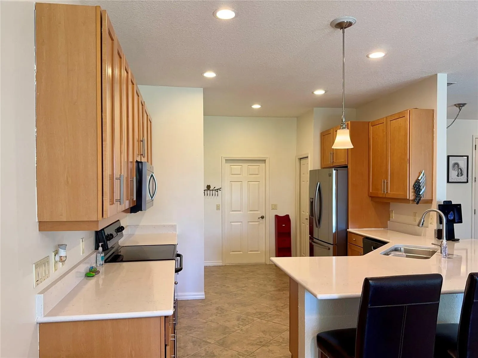 4489 STRATHMORE DR