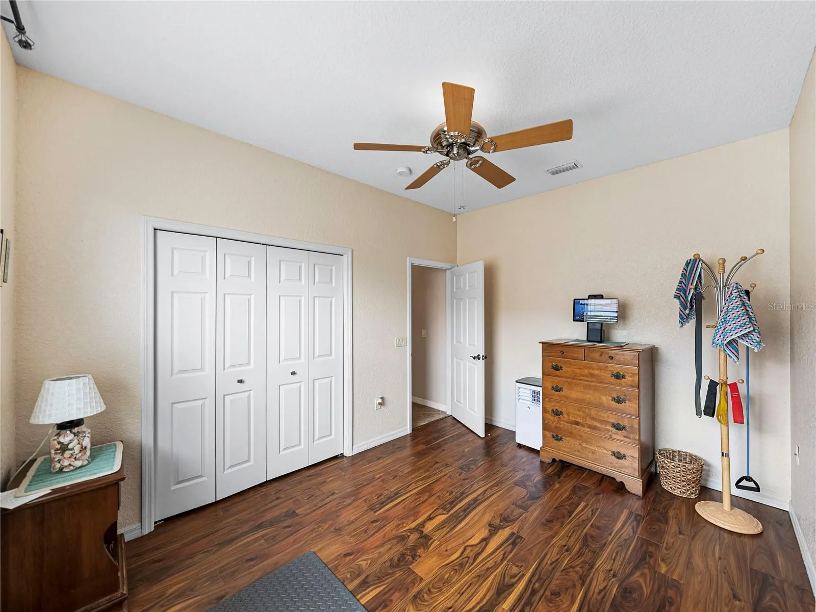 4489 STRATHMORE DR