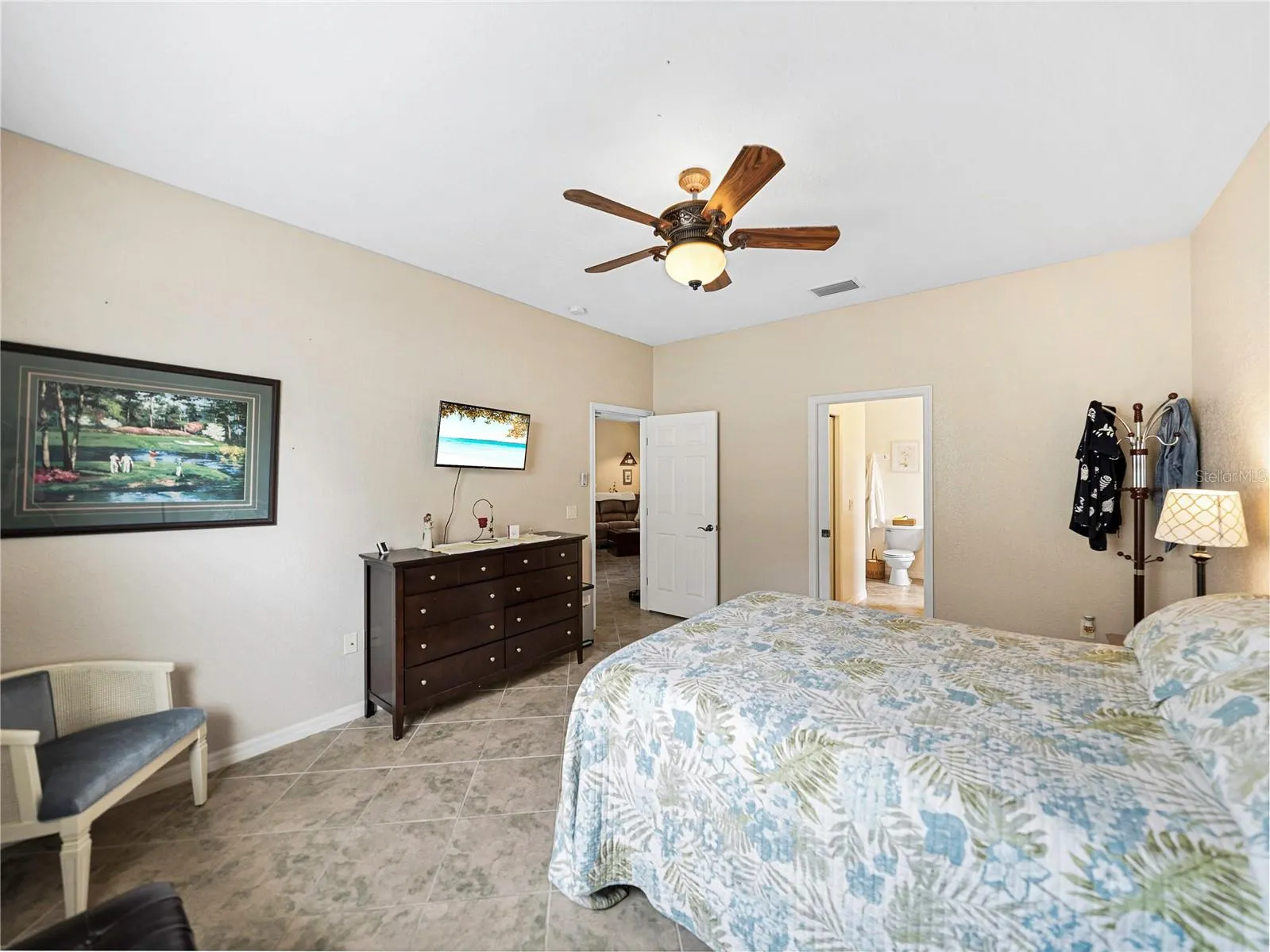 4489 STRATHMORE DR