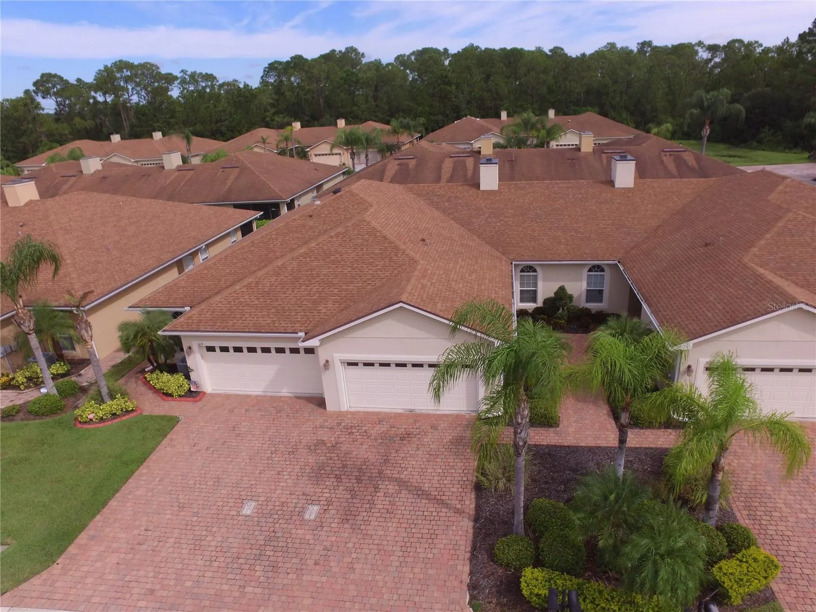 1613 LINZ CT