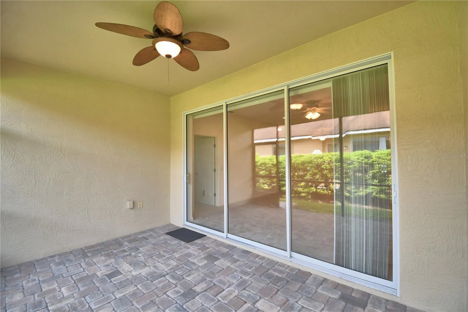 1613 LINZ CT