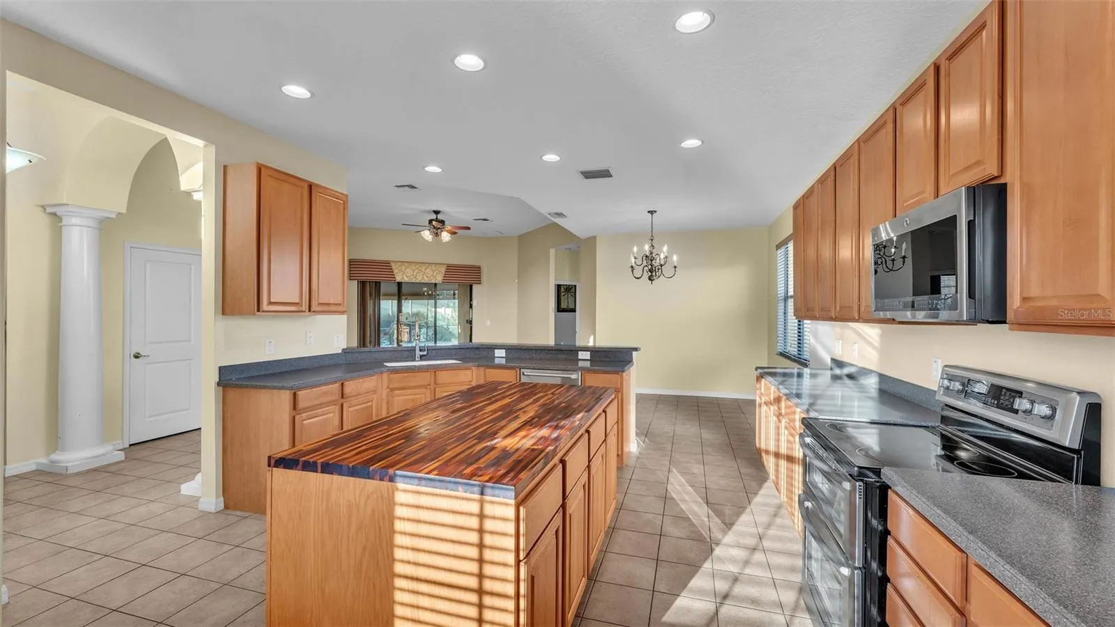369 VILLA SORRENTO CIR