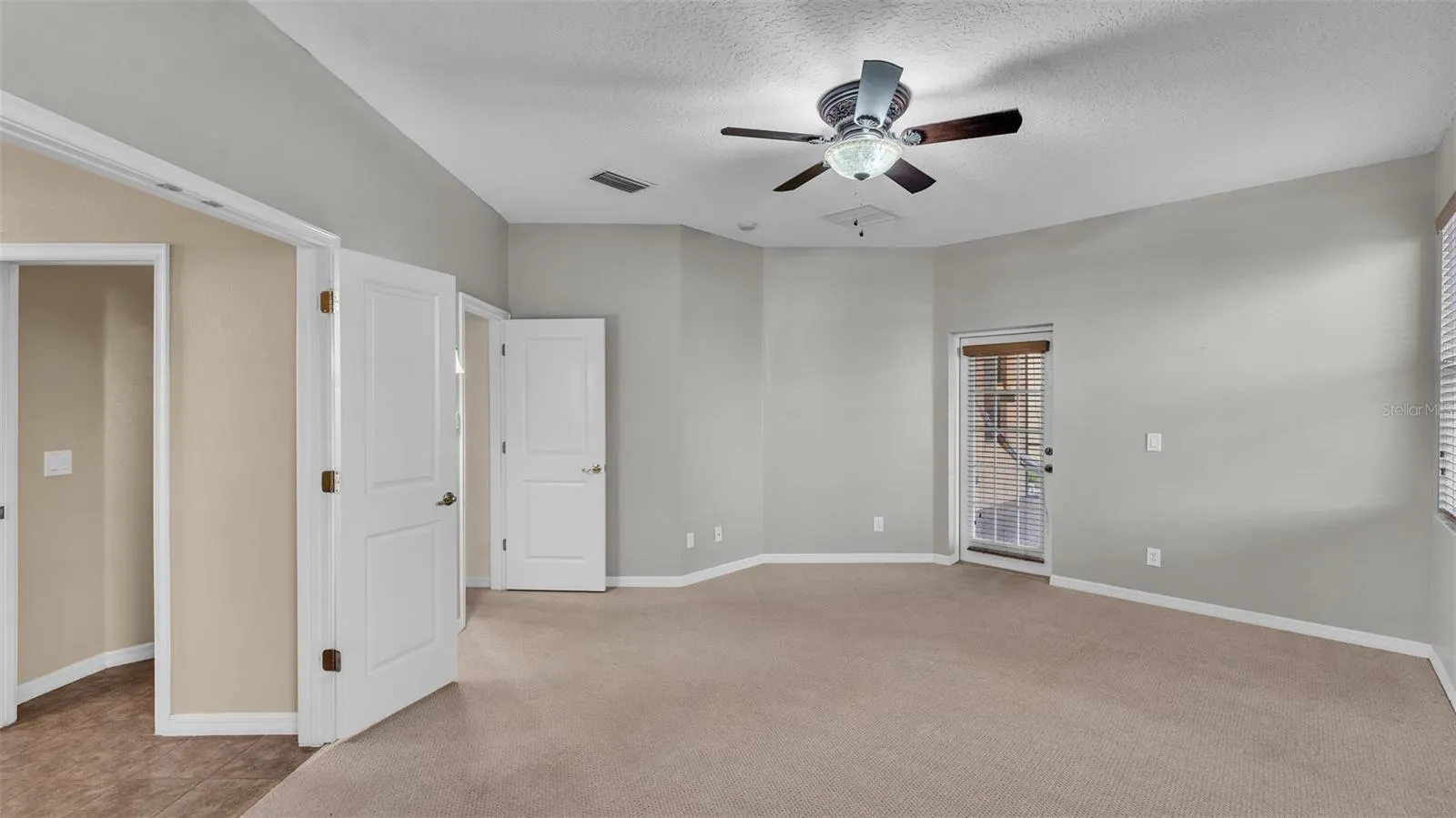 369 VILLA SORRENTO CIR