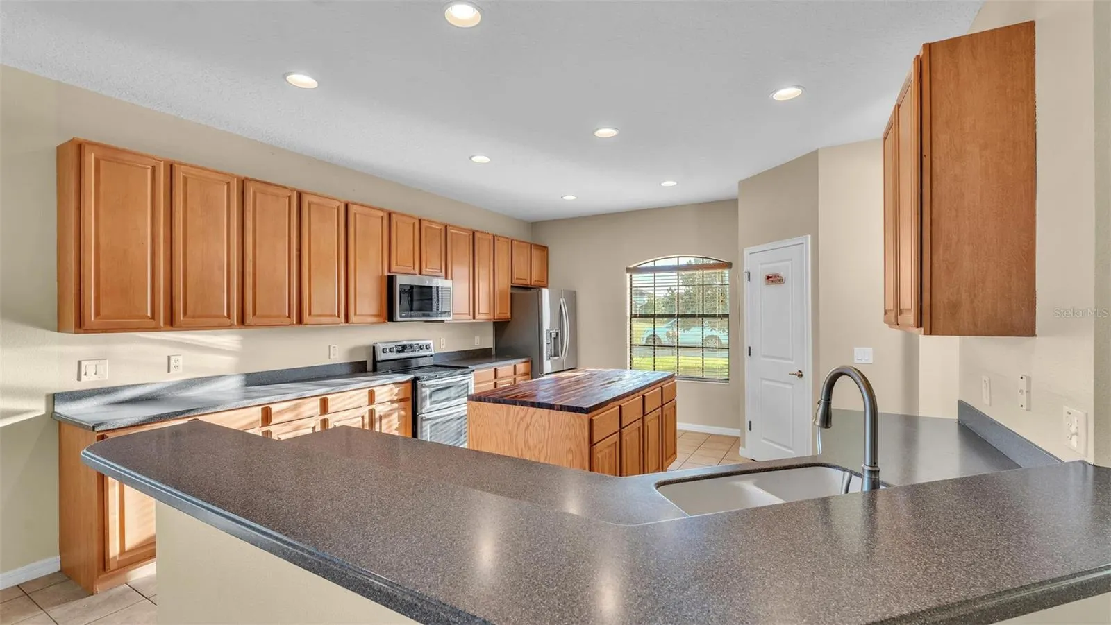 369 VILLA SORRENTO CIR