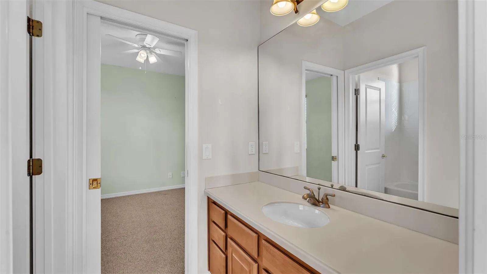 369 VILLA SORRENTO CIR