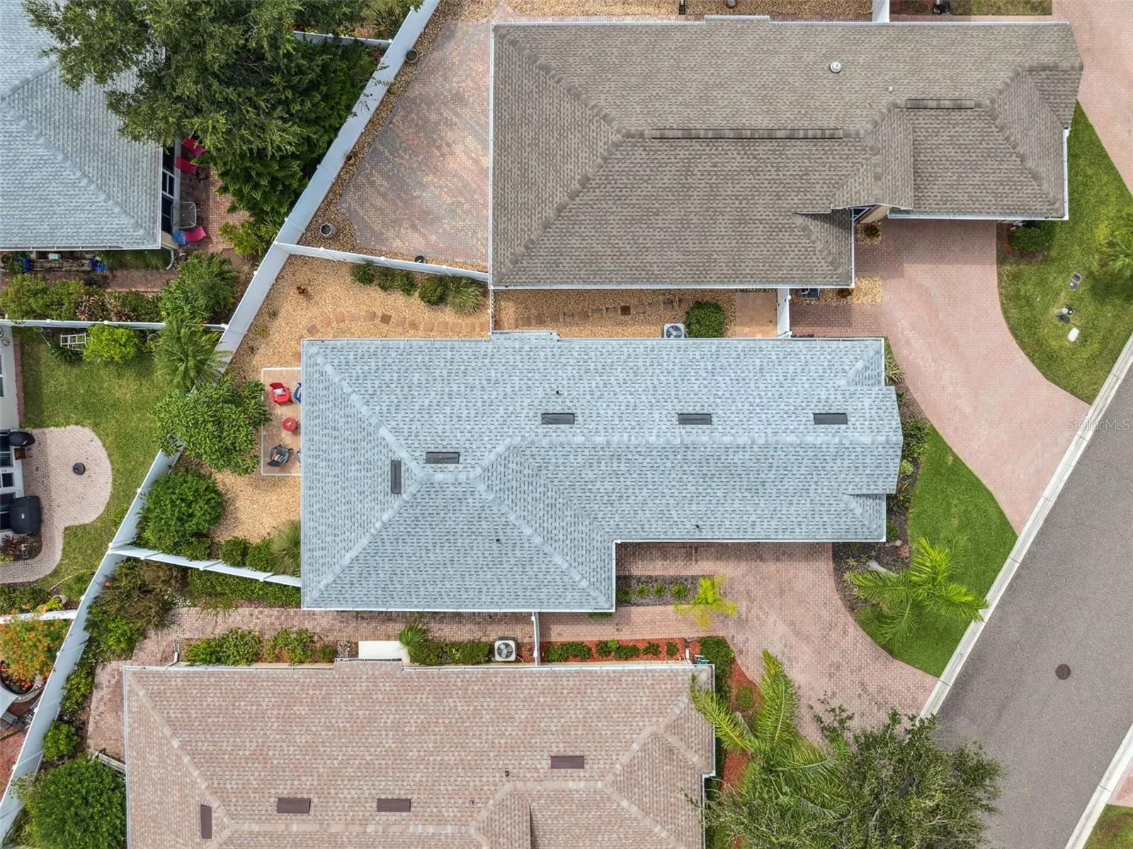 3425 GRENVILLE DR