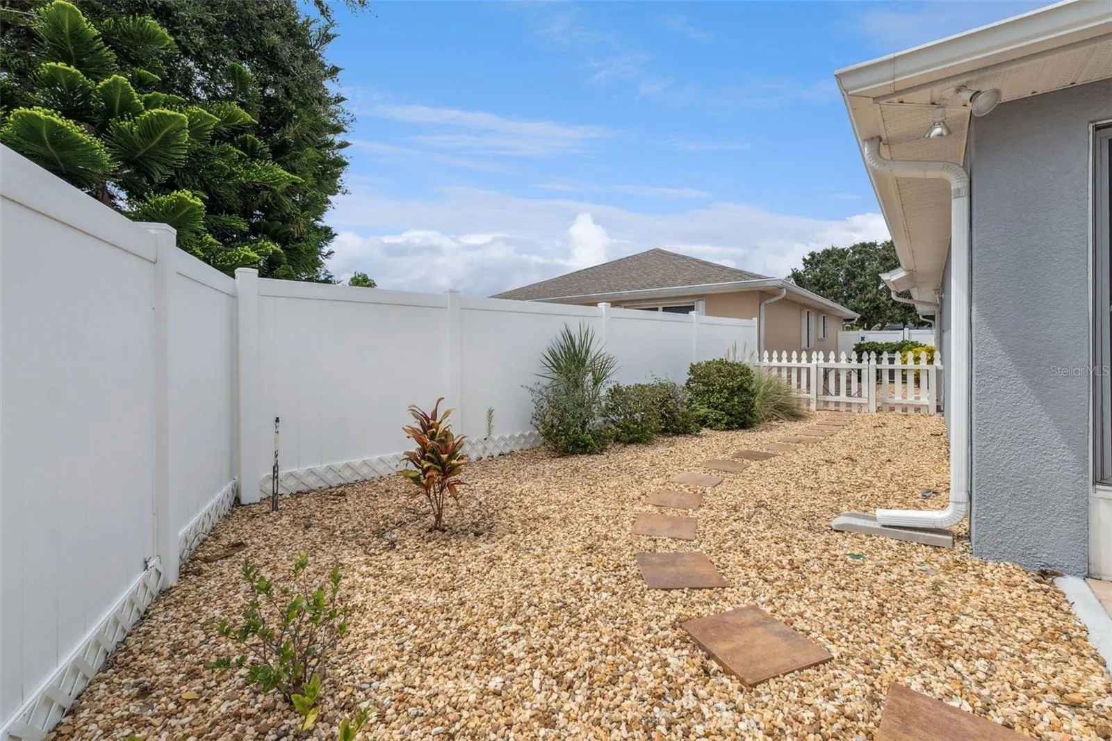 3425 GRENVILLE DR