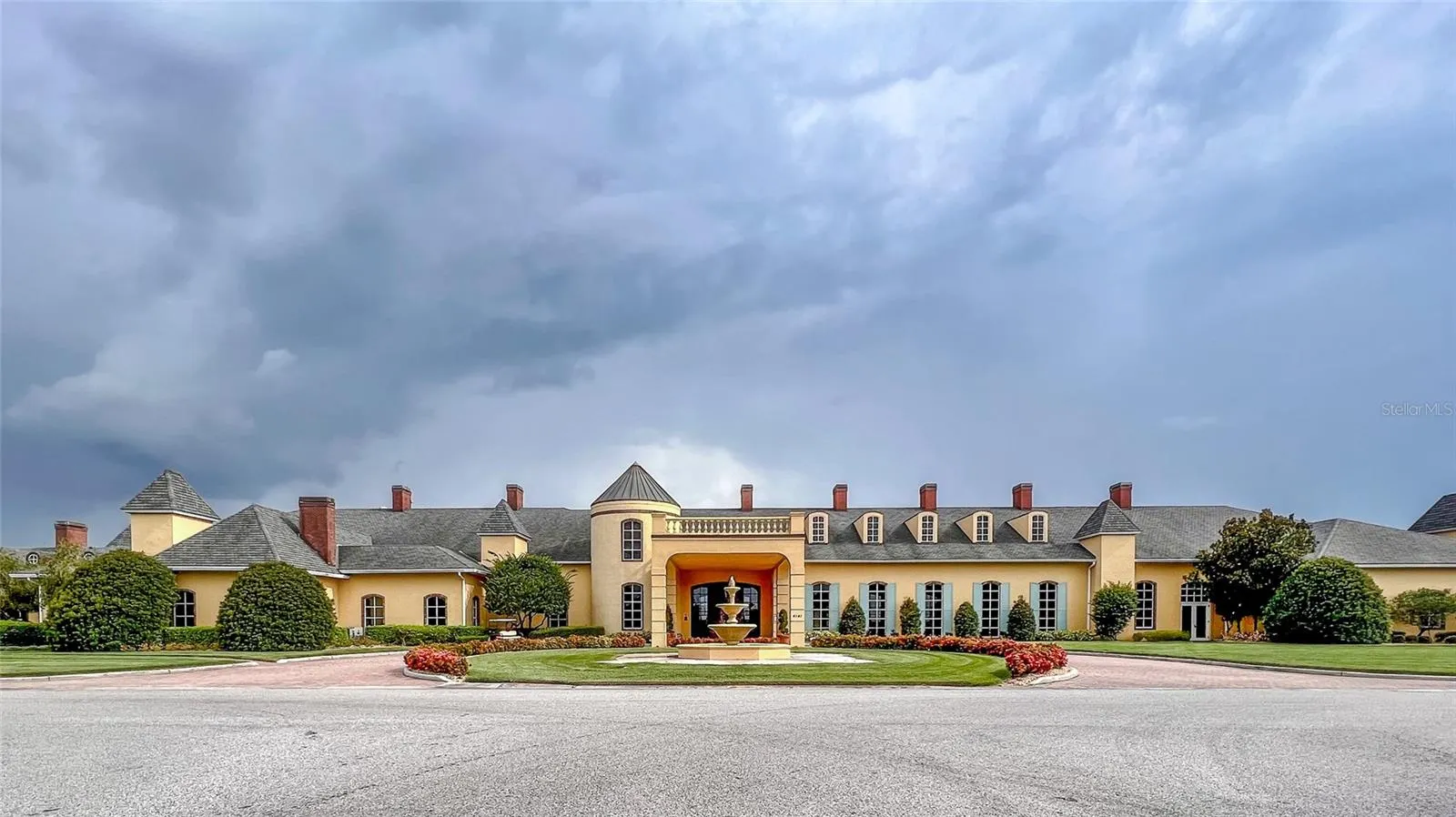 4148 DUNMORE DR