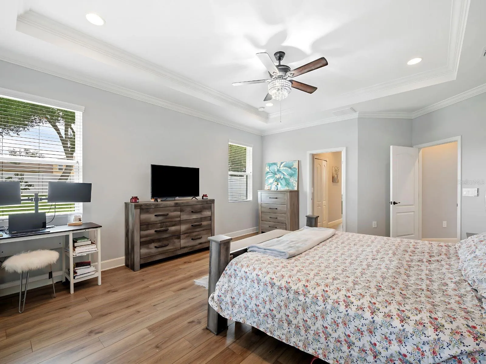 4105 IONE CT