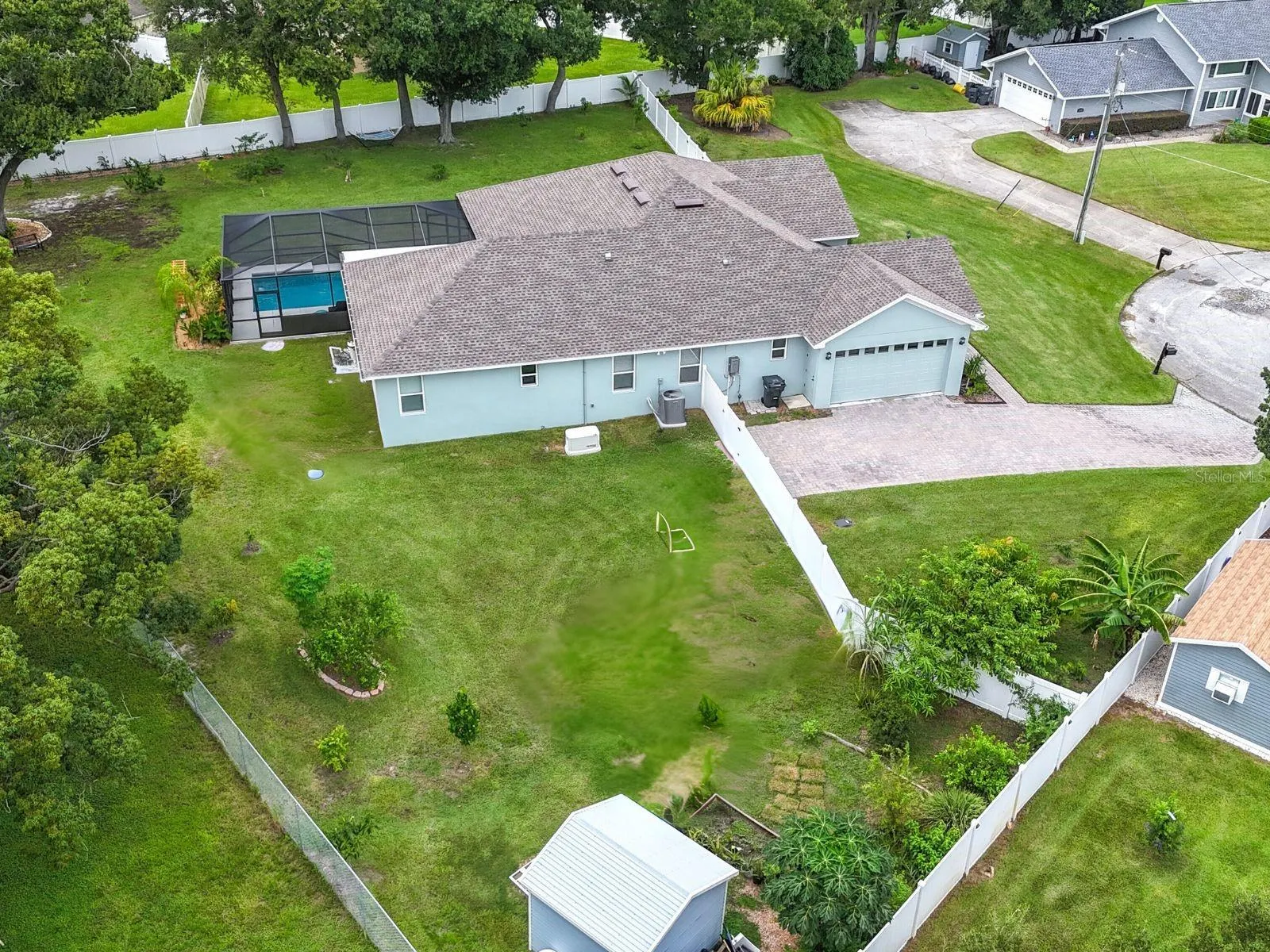 4105 IONE CT