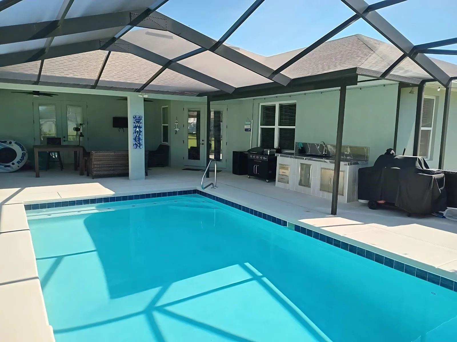 4105 IONE CT