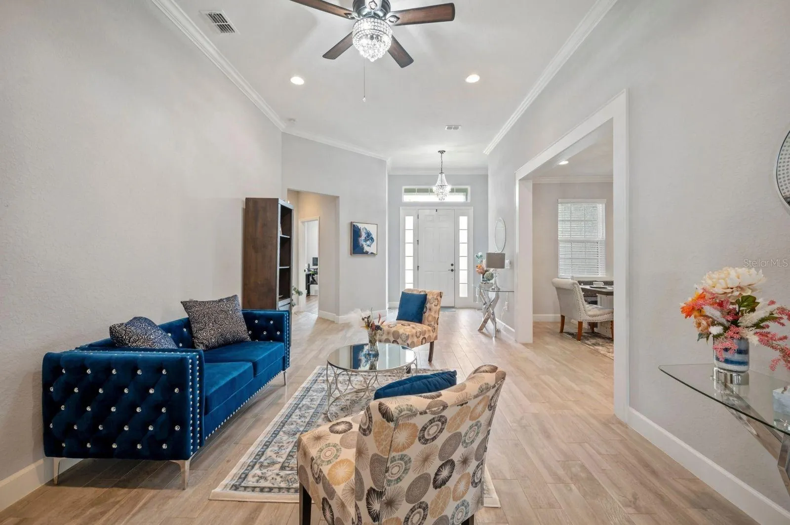 4105 IONE CT