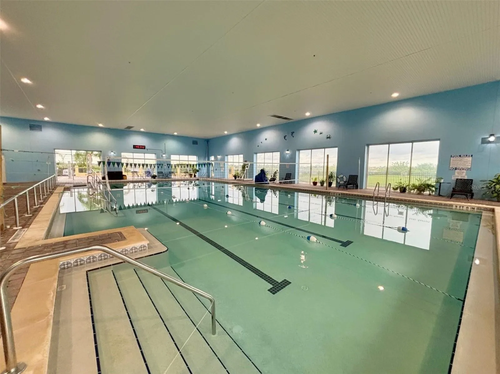 4220 DORNOCH DR