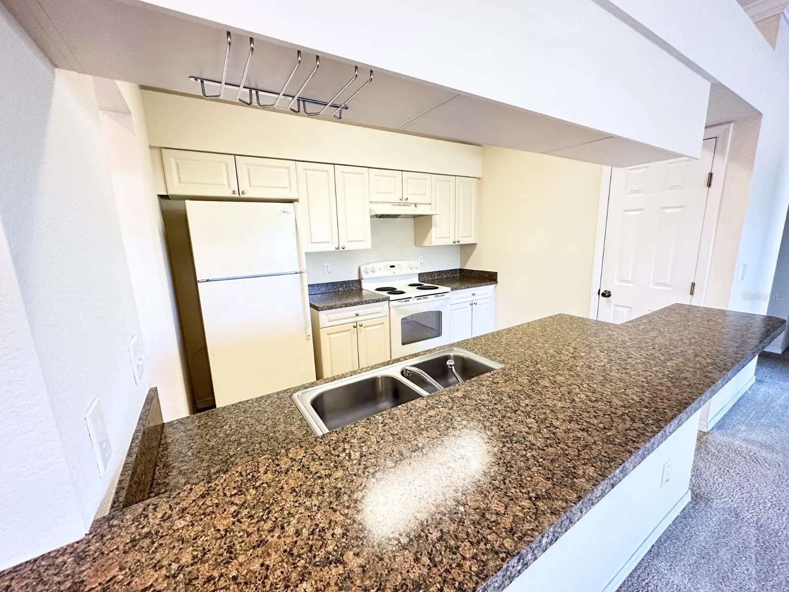 201 EAGLE POND DR
