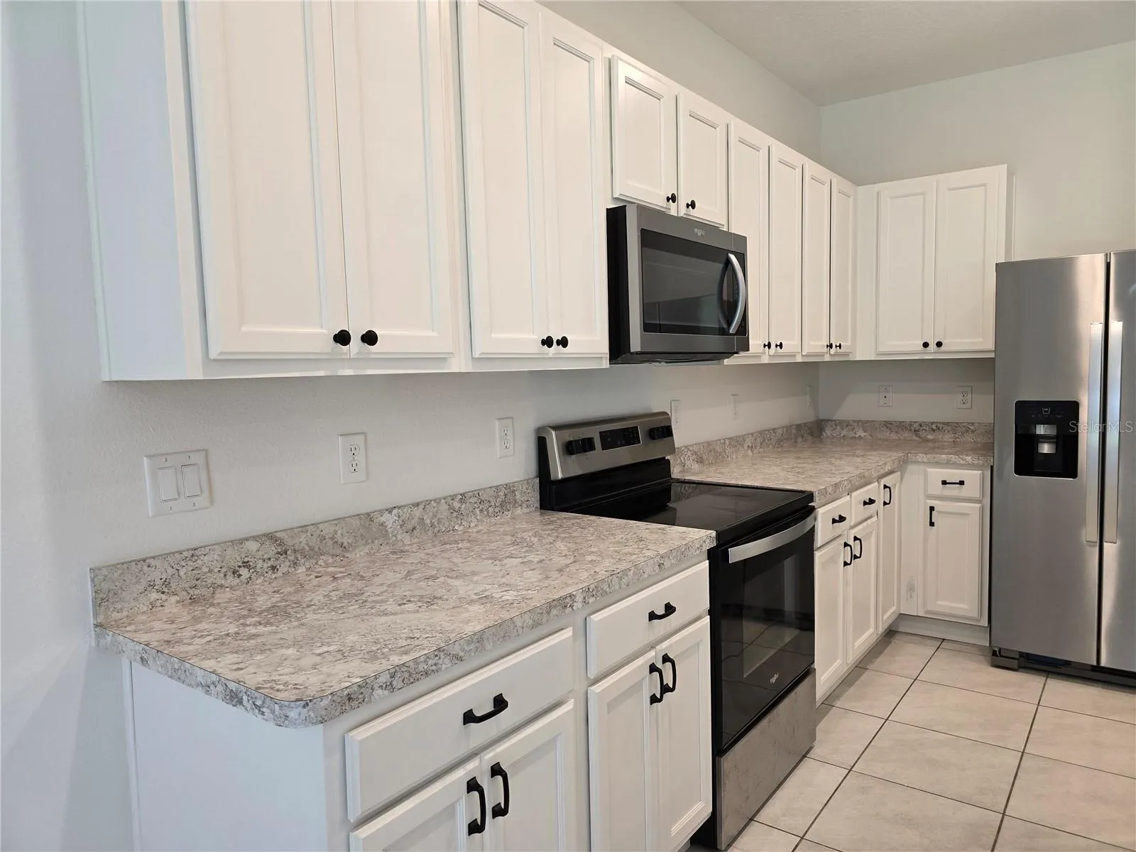 1292 YELLOW FINCH DR