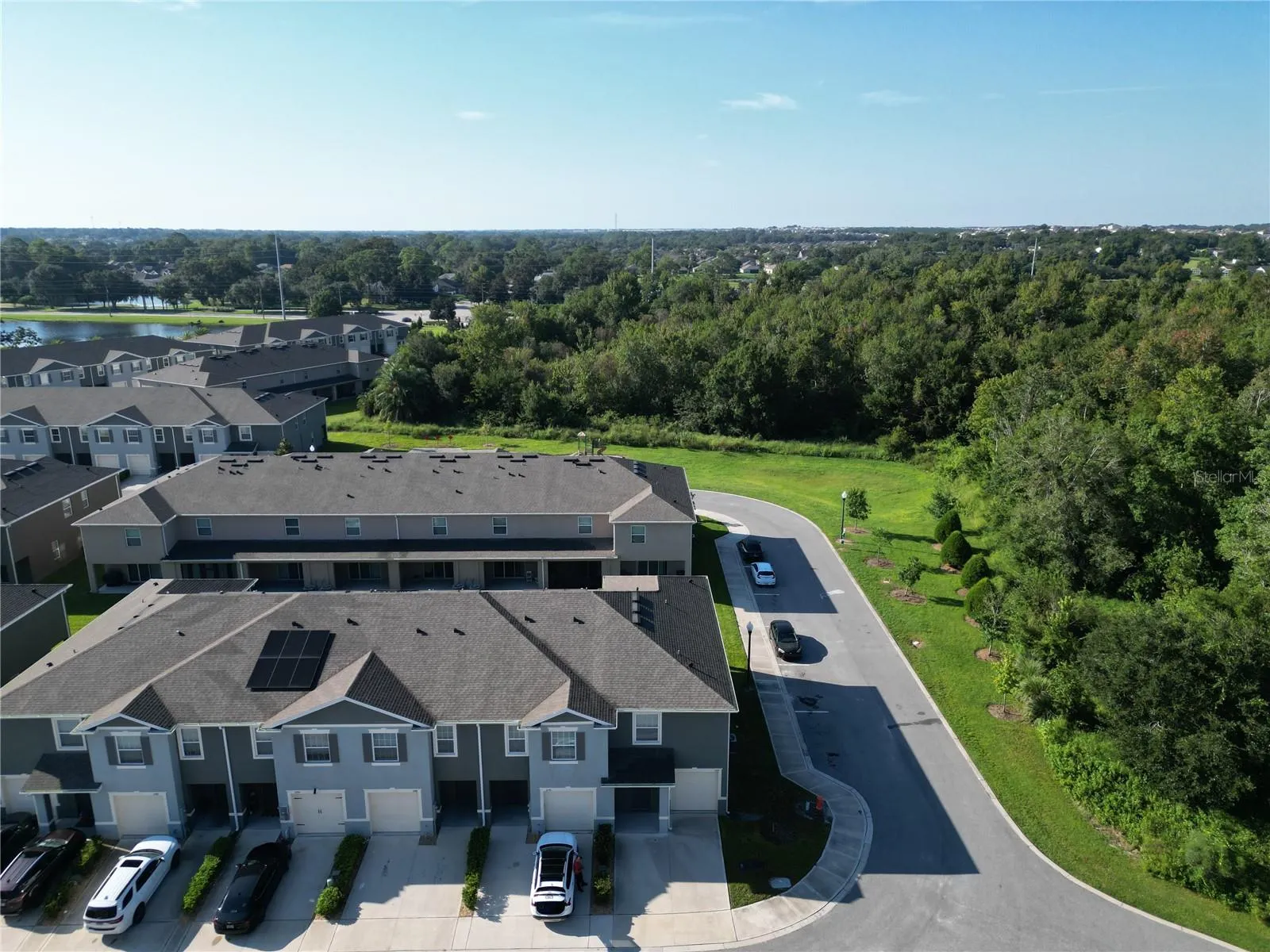 1292 YELLOW FINCH DR