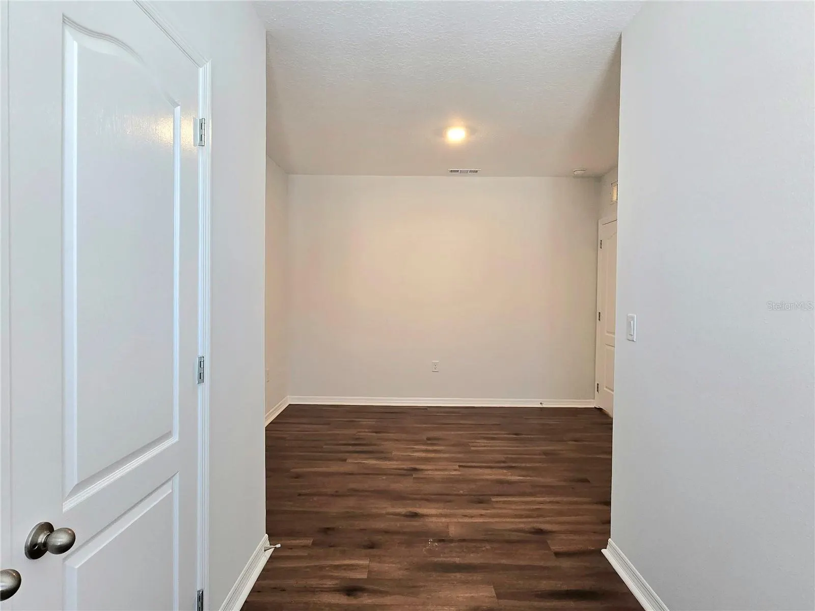 1292 YELLOW FINCH DR