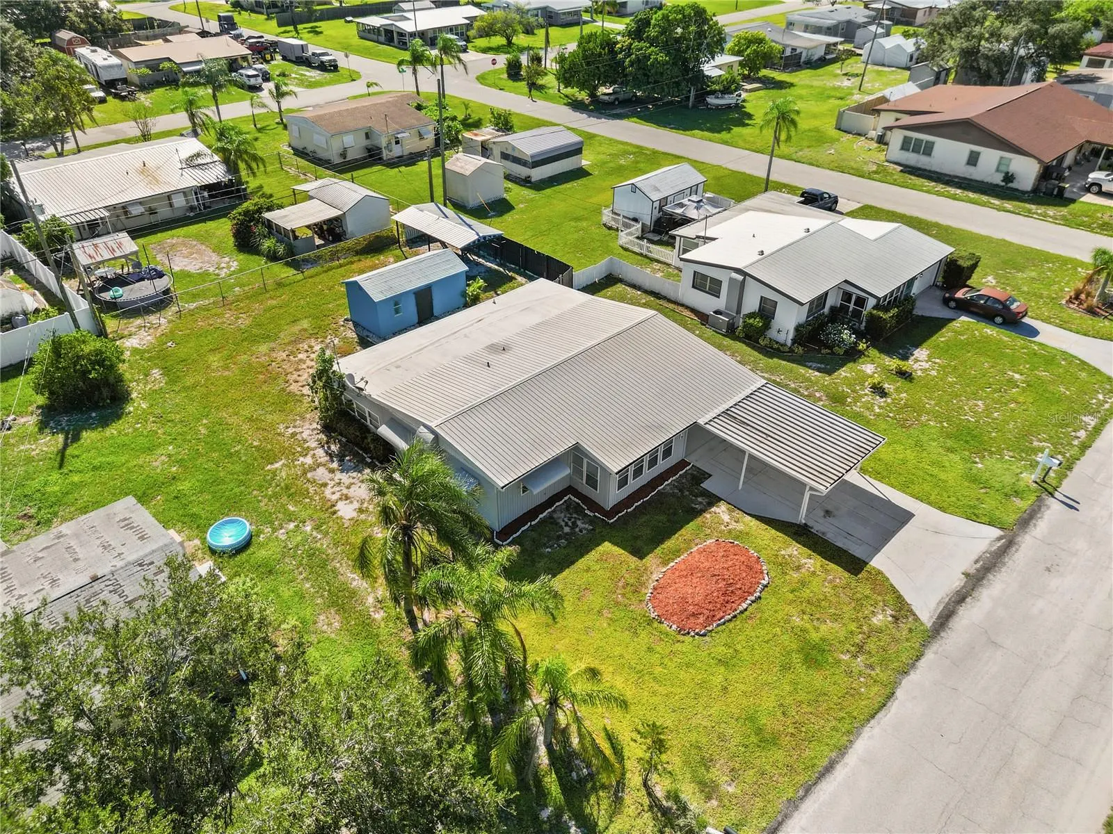 319 THOMAS AVE