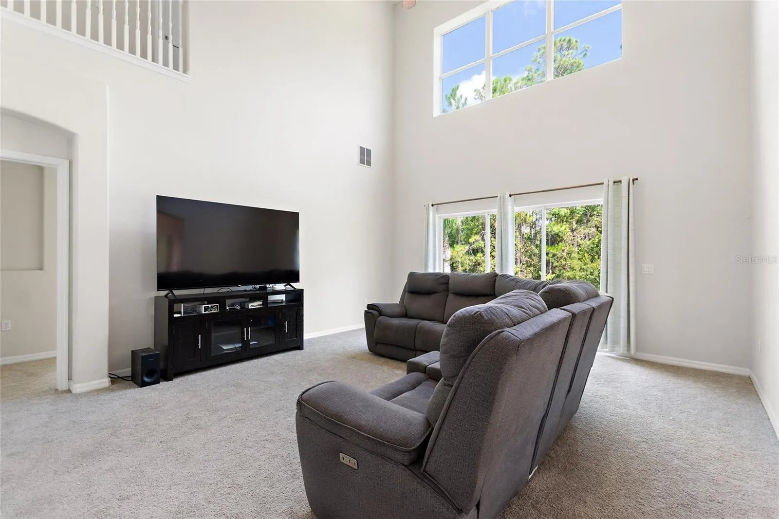 4039 NAVIGATOR WAY
