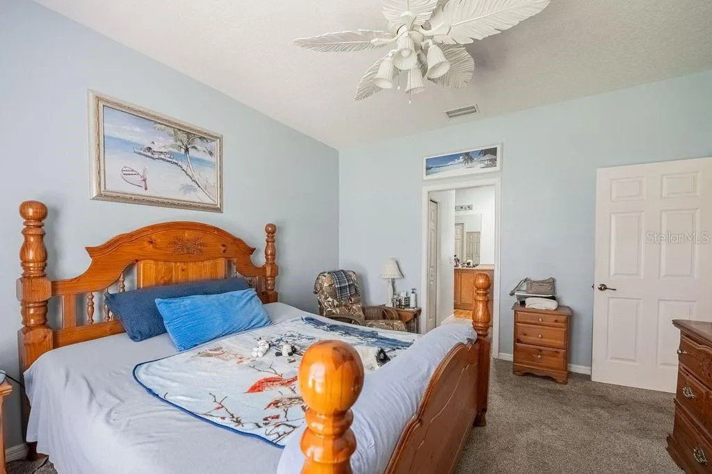 4220 MUIRFIELD LOOP