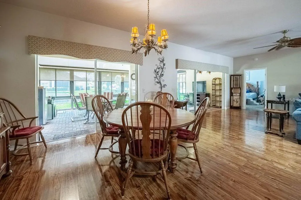 4220 MUIRFIELD LOOP