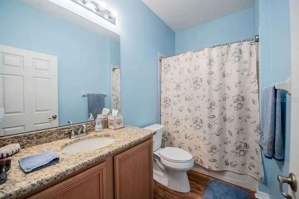4220 MUIRFIELD LOOP