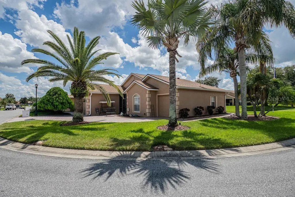4220 MUIRFIELD LOOP